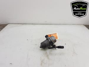 Usados Bomba de vacío de servofreno Audi A4 Cabriolet (B6) 1.8 T 20V Precio € 75,00 Norma de margen ofrecido por AutoHam