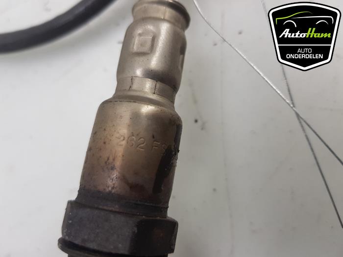 Lambda probe from a Volkswagen Polo VI (AW1) 1.0 MPi 12V 2019