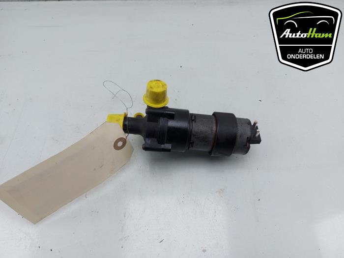 Begagnade Extra vattenpump Mercedes C Combi (S203) 3.2 C-320 V6 18V 4-Matic Pris € 35,00 Marginaltabell erbjuds av AutoHam