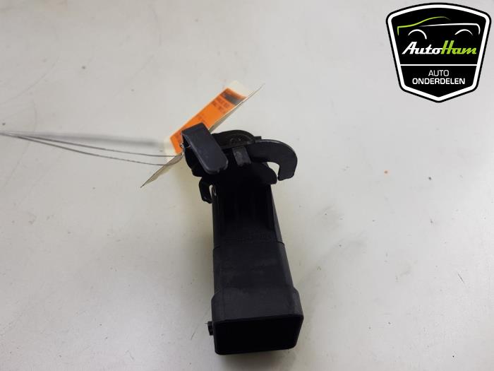 Glow plug relay Renault Trafic 1.6 dCi 145 Twin Turbo 110673774R