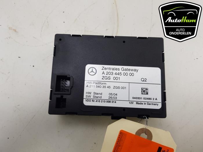 Używane Modul gateway Mercedes C Combi (S203) 3.2 C-320 V6 18V 4-Matic Cena € 35,00 Procedura marży oferowane przez AutoHam