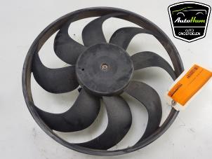 Used Cooling fans Renault Clio IV (5R) 1.2 TCE 16V GT EDC Price € 50,00 Margin scheme offered by AutoHam