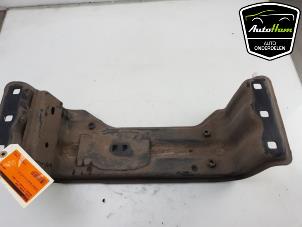 Used Gearbox mount Mercedes ML II (164/4JG) 3.5 350 4-Matic V6 24V Price € 50,00 Margin scheme offered by AutoHam