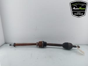 Used Front drive shaft, right Renault Clio IV (5R) 1.6 Turbo 16V RS 200 EDC Price € 95,00 Margin scheme offered by AutoHam