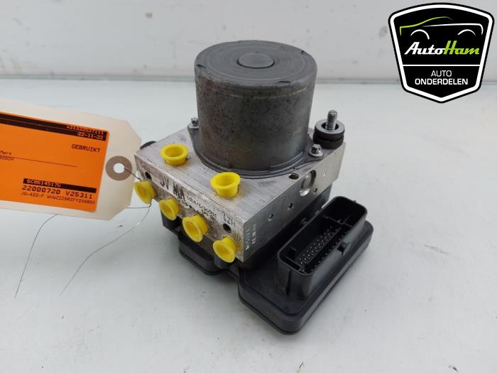 ABS pump from a Volkswagen Polo V (6R) 1.4 TDI 12V 90 2015