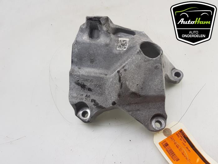 Used Engine mount Audi SQ7 (4MB/4MG) 4.0 TDI V8 32V Price € 15,00 Margin scheme offered by AutoHam