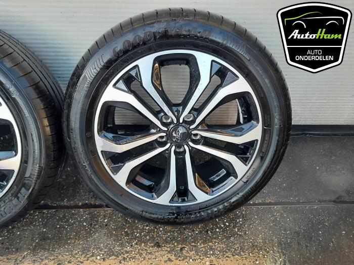 Sport rims set + tires Ford Puma 1.0 Ti-VCT EcoBoost 12V - 2393238 ...