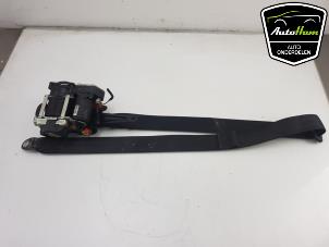 Used Front seatbelt, right Audi SQ7 (4MB/4MG) 4.0 TDI V8 32V Price on request offered by AutoHam