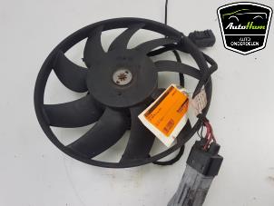 Used Cooling fans Volkswagen Crafter 2.5 TDI 30/35/50 Price € 75,00 Margin scheme offered by AutoHam