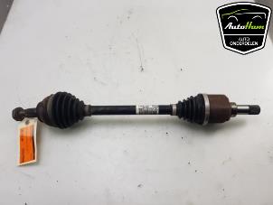 Used Front drive shaft, left Peugeot 2008 (CU) 1.2 12V e-THP PureTech 130 Price € 95,00 Margin scheme offered by AutoHam