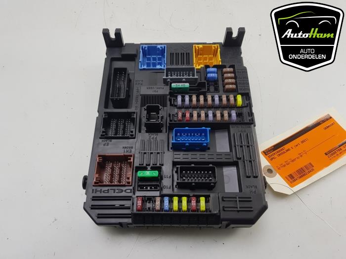 Fuse box Opel Crossland/Crossland X 1.2 Turbo 12V - 9832880280 GM