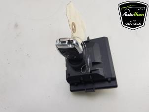 Used Ignition lock + key Mercedes C Estate (S205) C-220 CDI BlueTEC, C-220 d 2.2 16V Price € 150,00 Margin scheme offered by AutoHam