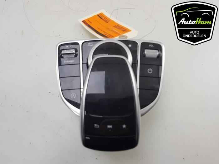 Używane Przycisk I-Drive Mercedes C Estate (S205) C-220 CDI BlueTEC, C-220 d 2.2 16V Cena € 85,00 Procedura marży oferowane przez AutoHam