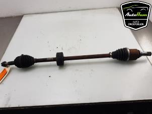 Used Front drive shaft, right Dacia Sandero II 0.9 TCE 12V Price € 50,00 Margin scheme offered by AutoHam