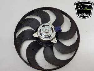 Used Cooling fans Renault Clio IV (5R) 1.5 Energy dCi 90 FAP Price € 50,00 Margin scheme offered by AutoHam