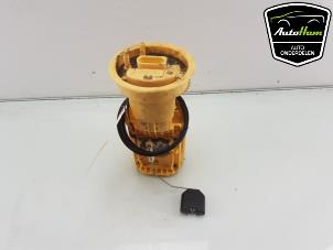 Usados Bomba de alimentación Volkswagen Transporter T5 2.0 TDI DRF Precio € 50,00 Norma de margen ofrecido por AutoHam