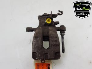 Used Rear brake calliper, left Skoda Octavia Combi (5EAC) 1.4 TSI 16V Price € 25,00 Margin scheme offered by AutoHam