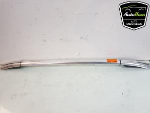 Used Roof rail kit Skoda Octavia Combi (5EAC) 1.4 TSI 16V Price on request offered by AutoHam