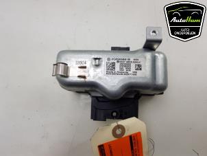 Used Electronic ignition key Volkswagen Golf VIII (CD1) 1.5 TSI BlueMotion 16V Price € 50,00 Margin scheme offered by AutoHam