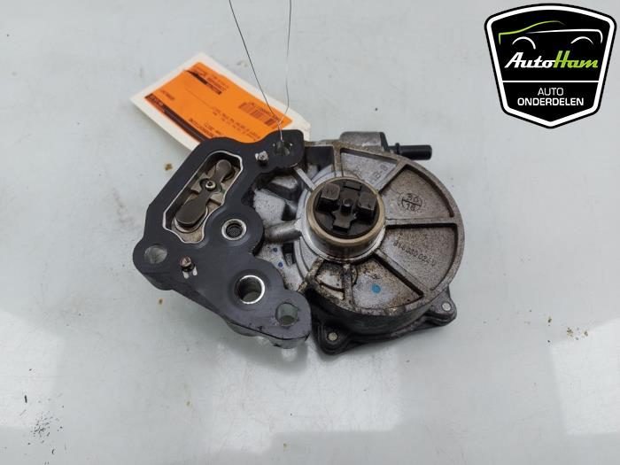 Bomba de vacío de servofreno de un Opel Corsa E 1.0 SIDI Turbo 12V 2017