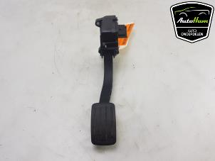 Used Accelerator pedal Opel Vivaro 2.0 CDTI 150 Price € 20,00 Margin scheme offered by AutoHam