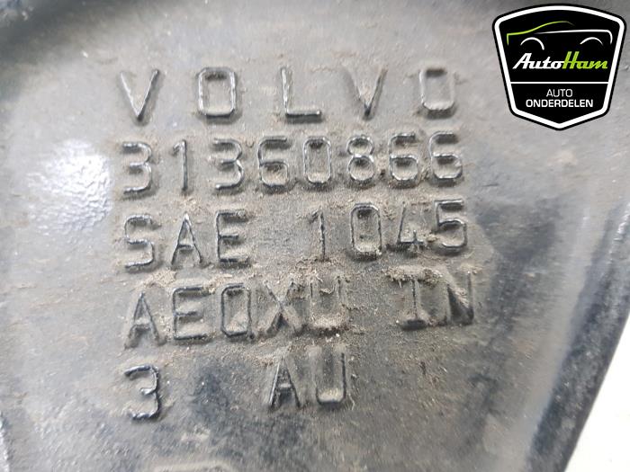 Bras de suspension arrière droit d'un Volvo V60 II (ZW) 2.0 T6 16V Twin Engine 2021