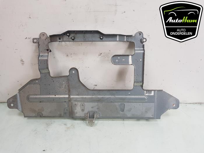 Usagé Faux châssis Volvo V60 II (ZW) 2.0 T6 16V Twin Engine Prix € 50,00 Règlement à la marge proposé par AutoHam