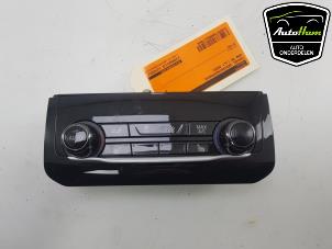 Used Heater control panel BMW 5 serie (G30) M5 Competition 4.4 V8 32V TwinPower Turbo Price on request offered by AutoHam
