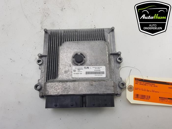 Used Engine management computer Opel Crossland (X) 1.2 Turbo 12V Euro 6 Price € 125,00 Margin scheme offered by AutoHam