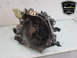 Used Gearbox Opel Crossland/Crossland X 1.2 Turbo 12V Euro 6 Price on request offered by AutoHam