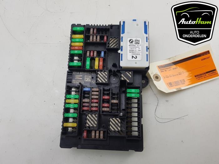 BMW 5 serie (G30) M5 Competition 4.4 V8 32V TwinPower Turbo Fuse boxes ...