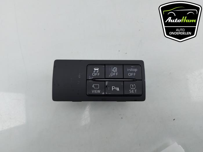 Używane Przelacznik Mazda 2 (DJ/DL) 1.5 SkyActiv-G 90 Cena € 30,00 Procedura marży oferowane przez AutoHam
