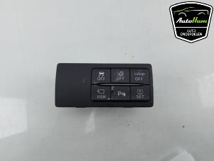 Used Switch Mazda 2 (DJ/DL) 1.5 SkyActiv-G 90 Price € 30,00 Margin scheme offered by AutoHam