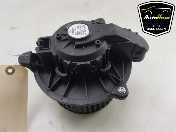 Ventilateur chauffage d'un Ford B-Max (JK8) 1.0 EcoBoost 12V 100 2014