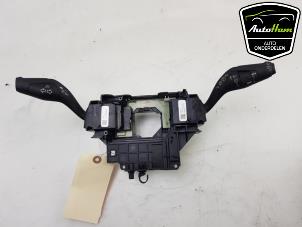 Used Steering column stalk Ford Focus 3 Wagon 1.0 Ti-VCT EcoBoost 12V 125 Price € 40,00 Margin scheme offered by AutoHam