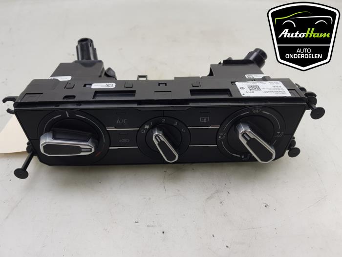 Heater control panel from a Volkswagen Polo VI (AW1) 1.0 TSI 12V 2022