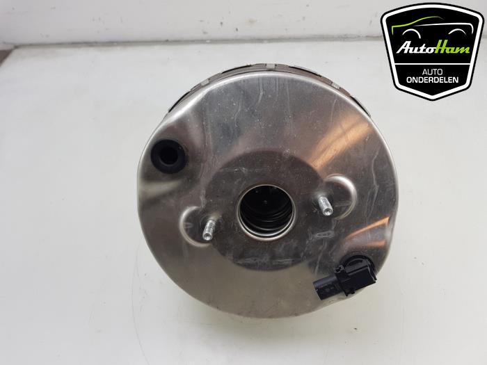 Usagé Assistant de freinage Mercedes C (W205) C-180 1.6 16V Prix € 45,00 Règlement à la marge proposé par AutoHam