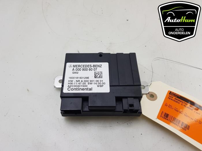 Usagé Module pompe carburant Mercedes C (W205) C-180 1.6 16V Prix € 15,00 Règlement à la marge proposé par AutoHam