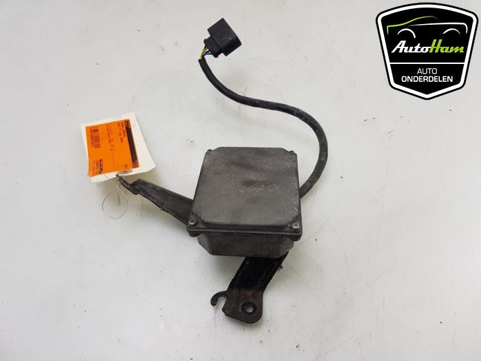 Używane Starter ksenonowy Audi TT (8N3) 1.8 T 20V Quattro Cena € 40,00 Procedura marży oferowane przez AutoHam