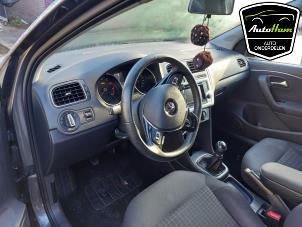 Used Airbag set + module Volkswagen Polo V (6R) 1.2 TSI 16V BlueMotion Technology Price on request offered by AutoHam