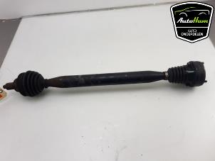 Used Front drive shaft, right Volkswagen Polo IV (9N1/2/3) 1.4 16V Price € 50,00 Margin scheme offered by AutoHam