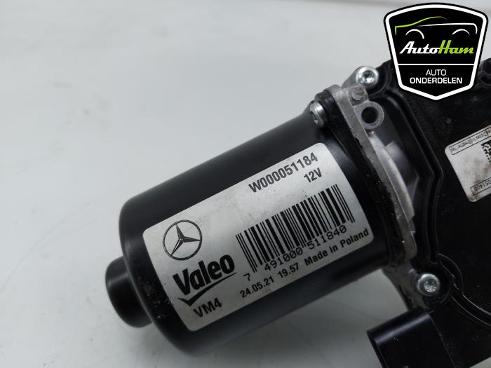 Motor limpiaparabrisas delante de un Mercedes-Benz Vito (447.6) 2.0 116 CDI 16V 2021