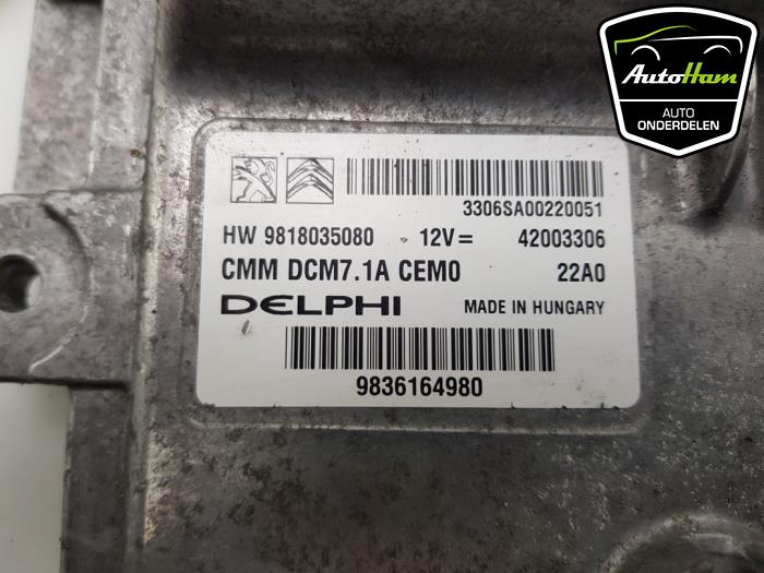 Engine management computer Opel Vivaro 2.0 CDTI 177 9818035080 D20DTR