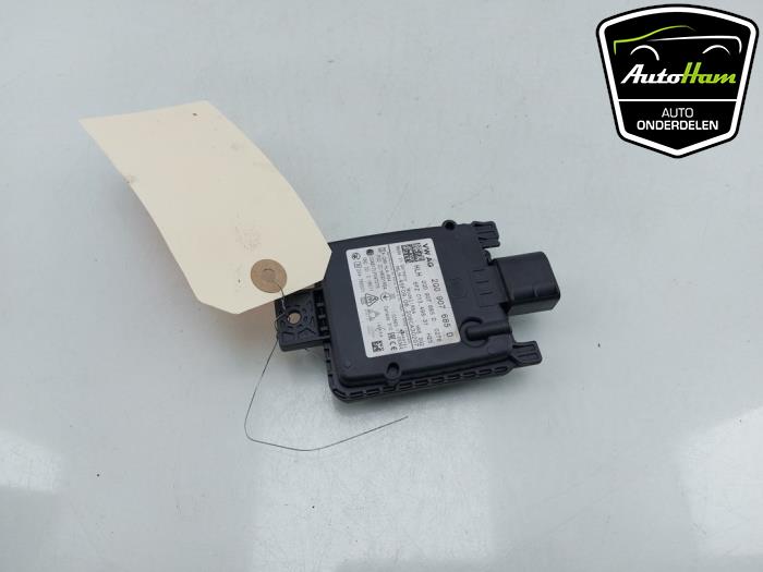 Side assist sensor van een Seat Leon (KLB) 1.5 eTSI 16V 2020