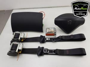 Usados Juego y módulo de airbag Peugeot 206+ (2L/M) 1.4 XS Precio de solicitud ofrecido por AutoHam