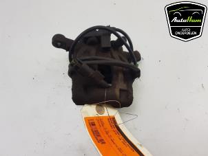 Used Rear brake calliper, left Mercedes Vito (639.6) 2.2 109 CDI 16V Price € 50,00 Margin scheme offered by AutoHam