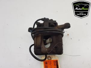 Used Rear brake calliper, right Mercedes Vito (639.6) 2.2 109 CDI 16V Price € 50,00 Margin scheme offered by AutoHam