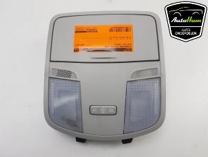Gebrauchte Innenbeleuchtung vorne Kia Rio IV (YB) 1.2 MPI 16V Preis € 25,00 Margenregelung angeboten von AutoHam