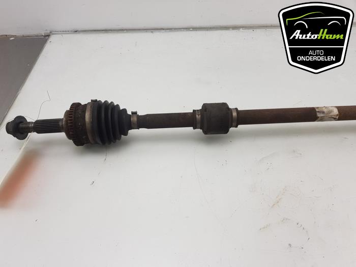 Front drive shaft, right from a Kia Picanto (TA) 1.2 16V 2012