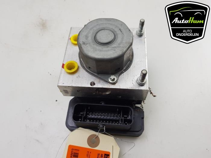 Begagnade ABS-pump Suzuki Celerio (LF) 1.0 12V Dualjet Pris € 50,00 Marginaltabell erbjuds av AutoHam
